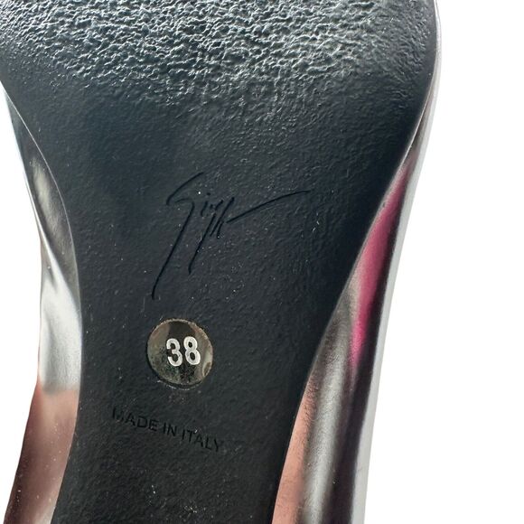 Giuseppe Zanotti Pointed Kitten Heel Metallic Iridescent silver size 38 US 8 - Picture 8 of 9